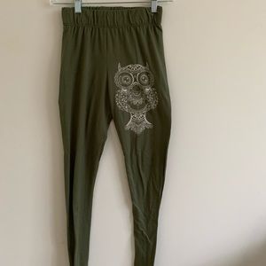 Rue 21 Olive Green Leggings With Owl Detail